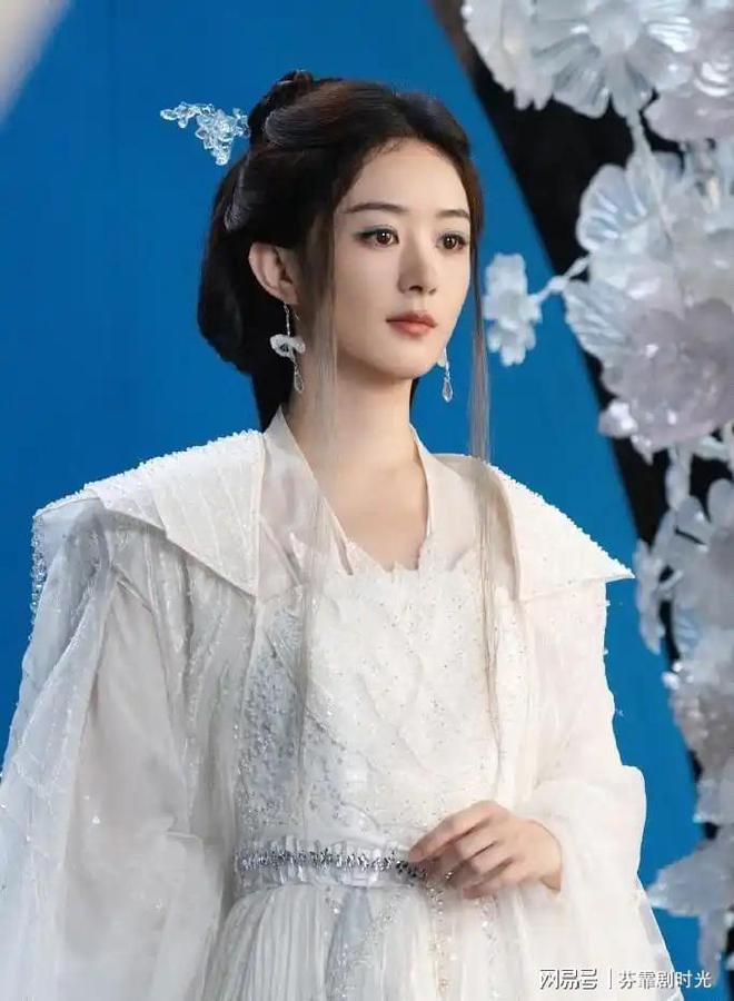 无闻如今和谭松韵搭戏《逍遥》火了麻将胡了长相帅气在郭敬明旗下默默(图7) 无闻如今和谭松韵搭戏《逍遥》火了麻将胡了长相帅气在郭敬明旗下默默(图7)